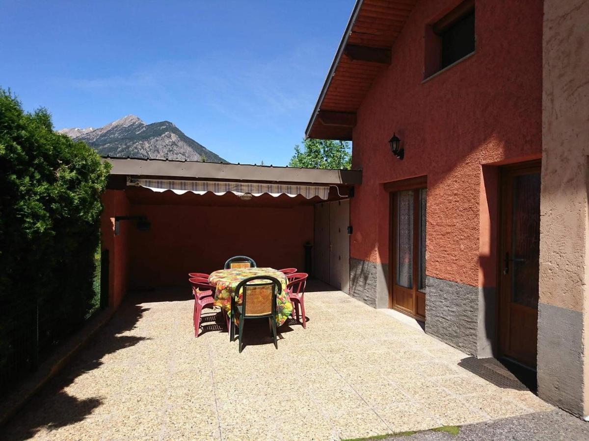 Maison Mitoyenne Avec Terrasse Villar-Saint-Pancrace Exterior photo